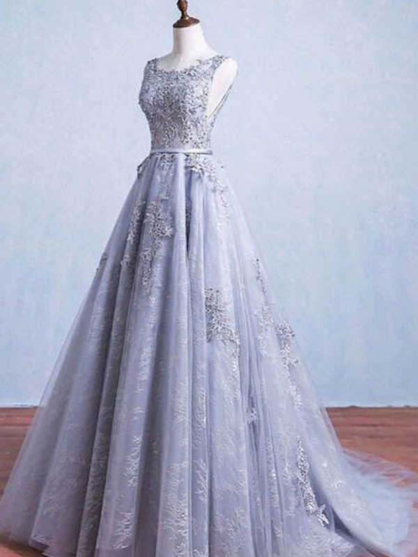Long Wedding Dress, Tulle Wedding Dress, Lace Wedding Dress, Applique Bridal Dress With Train, Lb0036