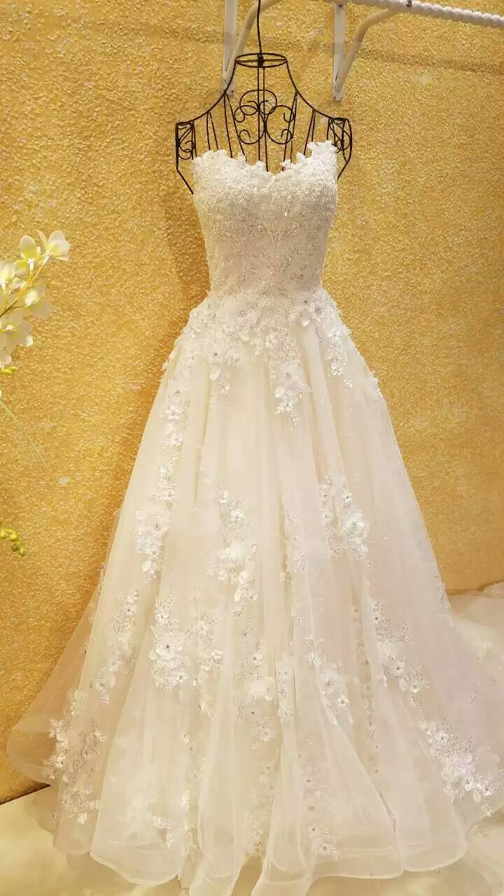 Long Wedding Dress, Backless Wedding Dress, Applique Backless Wedding Dress, Sweet Heart Bridal Dress, Lb0102